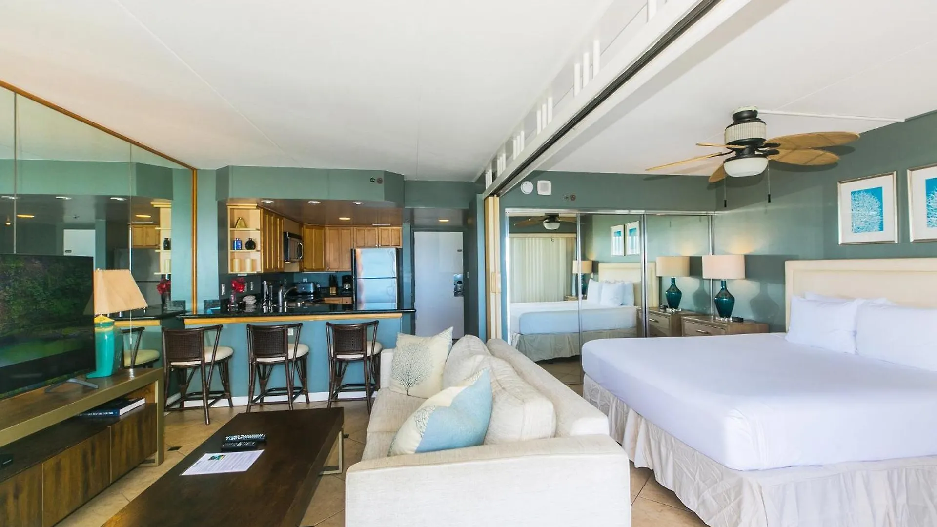 Ilikai Tower 1202 Yacht Harbor View 1Br Apartment Honolulu